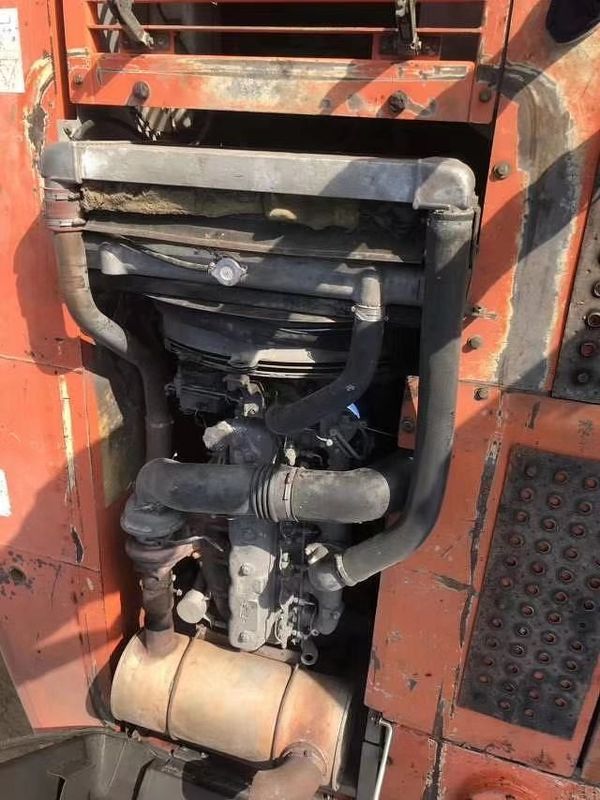 فروش گرم هیتاچی دست دوم ژاپن HITACHI ZX260 Excavator Crawler قیمت ارزان استفاده شده Excavator زنجیره ای