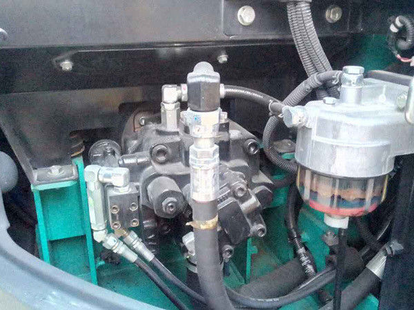 کوبلکو SK200 استفاده شده کاوشگر خزنده حالت خوب Kobelco70 قیمت مناسب برای فروش/دست دوم موتور ژاپنی SK70 Kobelco 70