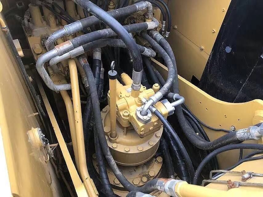 ماشین آلات حفاری استفاده شده CAT323 برای فروش در وضعیت خوب، قیمت خوب حفاری استفاده شده