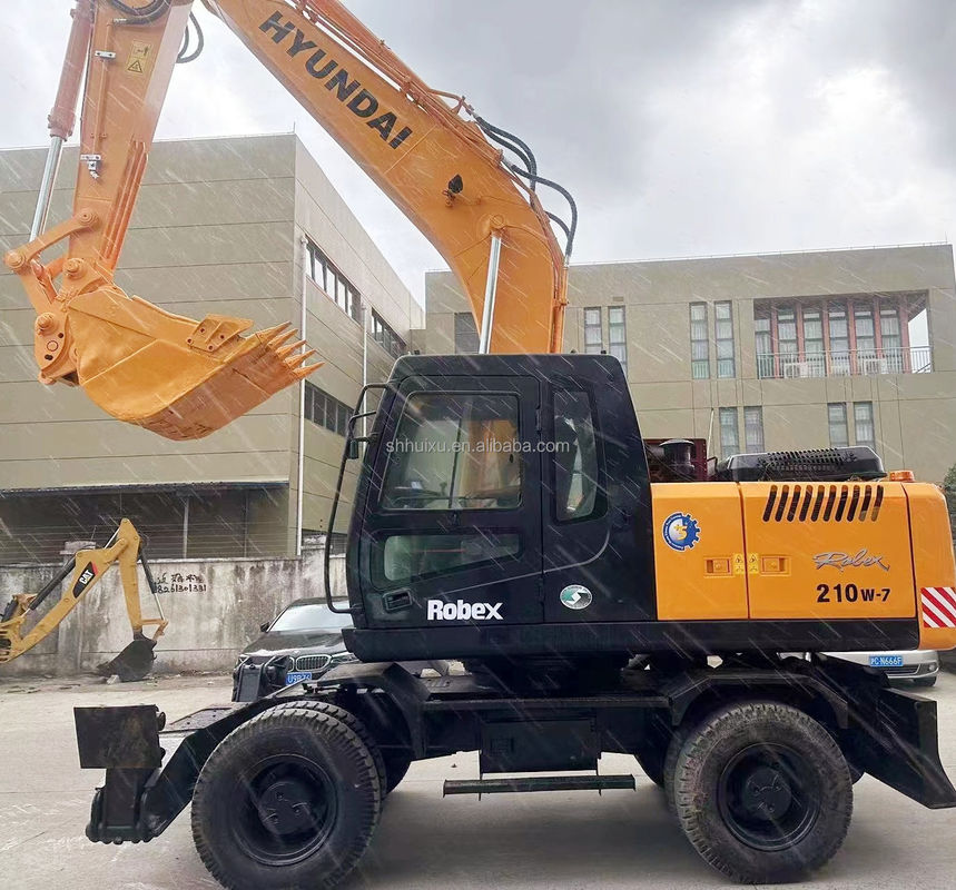 ماشین حفاری چرخ دار هائیوندای 210W 21T دست دوم برای فروش