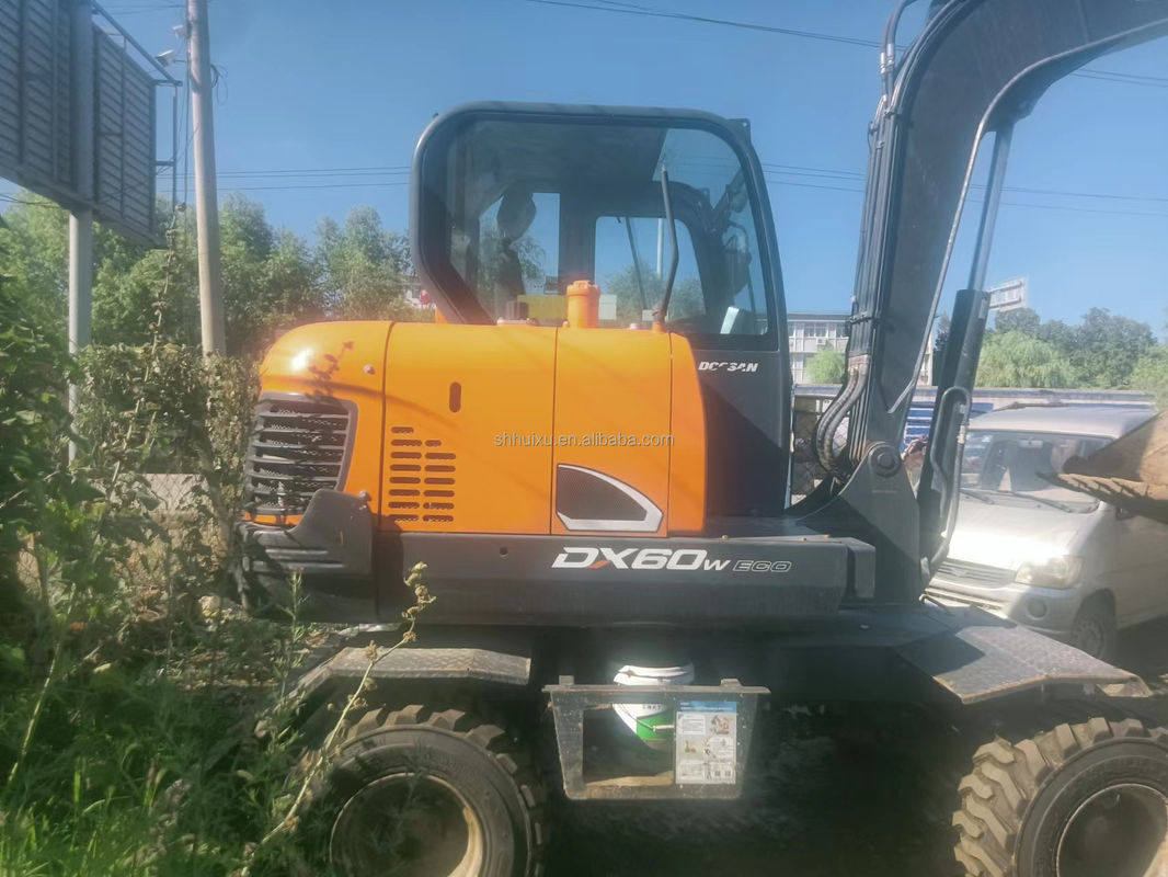فروش داغ دوسان دوسان dh60-7 حفاری خزنده استفاده شده/مینی حفاری استفاده شده دوسان DX60W قیمت ارزان