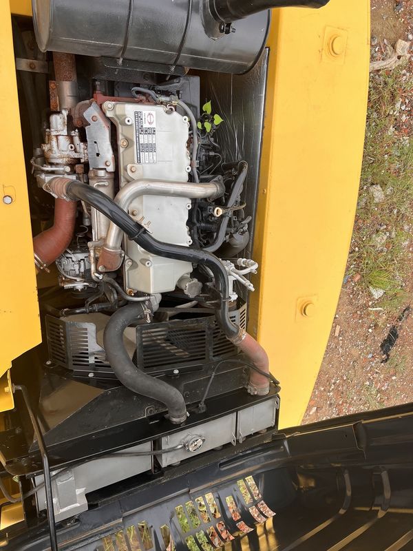 حفاری استفاده شده Kobelco SK260 حفاری دست دوم ماشین آلات استفاده شده 26 تن حفاری دست زمین حفاری دست استفاده شده