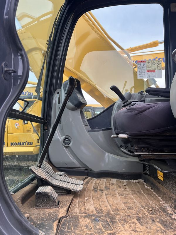 حفاری استفاده شده Kobelco SK260 حفاری دست دوم ماشین آلات استفاده شده 26 تن حفاری دست زمین حفاری دست استفاده شده