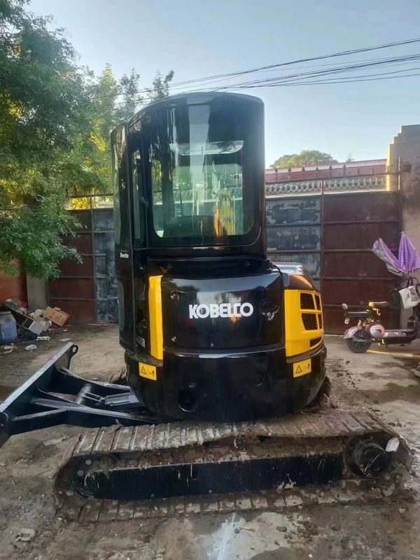 ماشین حفاری مینی با موتور بالا استفاده شده کوبلکو SK35 3.5 تن 0.75m3