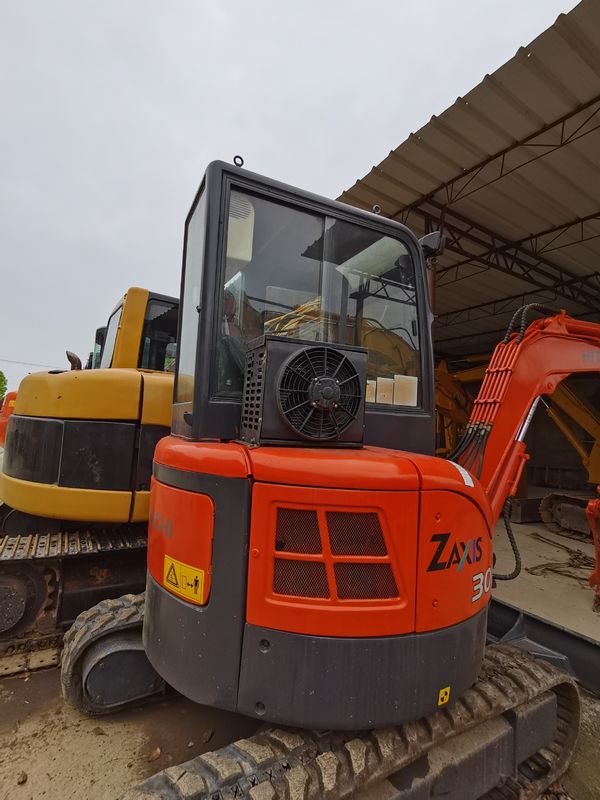 3 تن هيتاشي ZX30 حفاری استفاده شده Zaxis 30 حفاری کوچک ZX30U 2 ژاپنی استفاده شده حفاری برای فروش