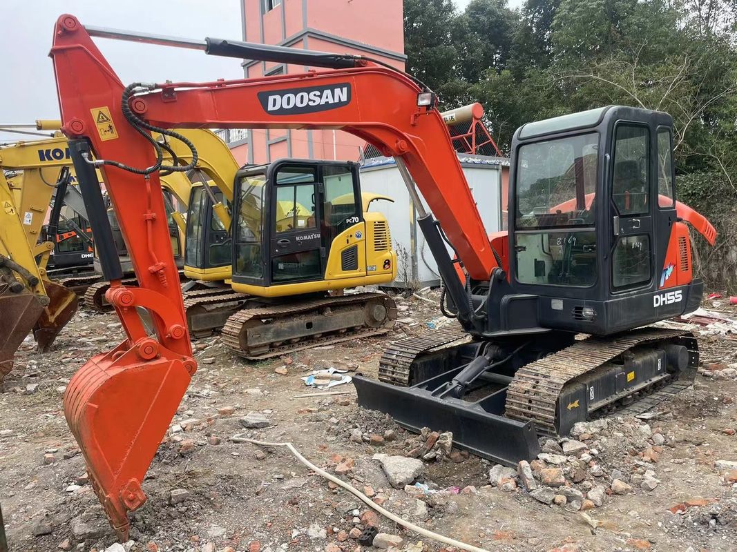 رنگ نارنجی مینی استفاده شده Cat Doosan Dx55 حفاری دست دوم 5.5 تن