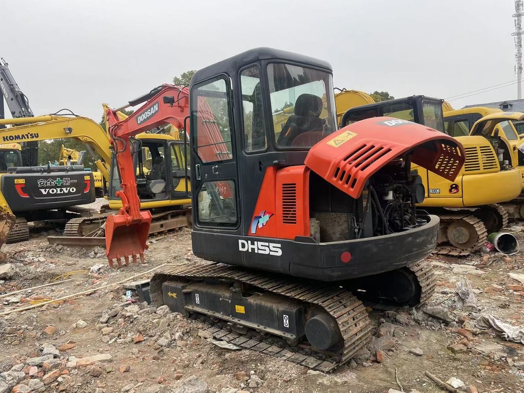 رنگ نارنجی مینی استفاده شده Cat Doosan Dx55 حفاری دست دوم 5.5 تن