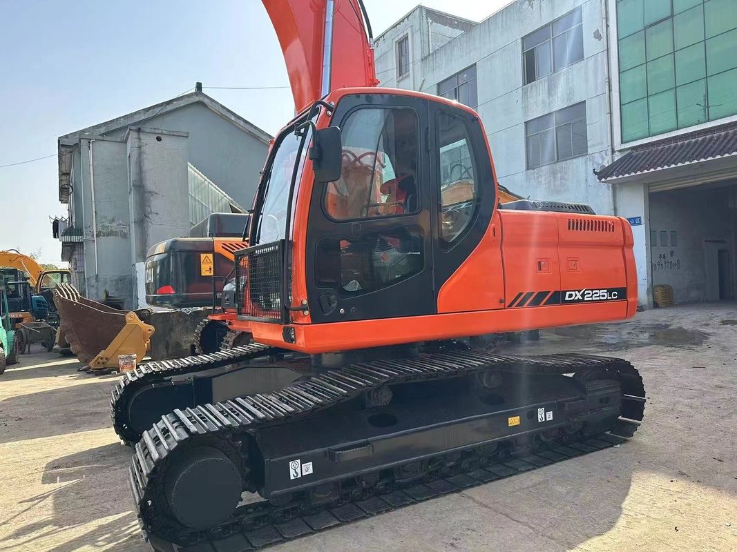 25 تن رنگ اصلی استفاده شده خزنده بزرگ حفاری Doosan Dh225-9 حفاری دست دوم