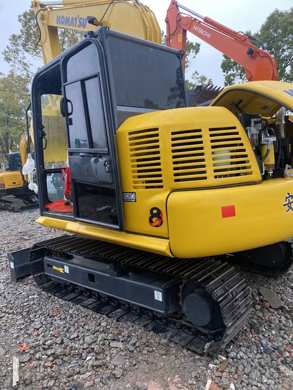 حفاری های کوچک استفاده شده Komatsu PC40 ماشین آلات کوچک استفاده شده حفاری های دستی خاک حفاری های خندق کوچک