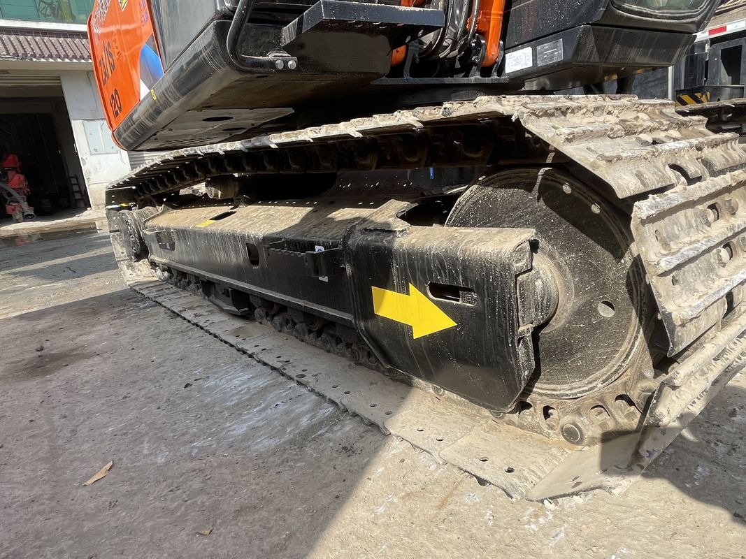 حفاری های استفاده شده ماشین آلات حفاری های هیتاشی ZX120 ماشین آلات ساختمانی هیتاشی ZX120