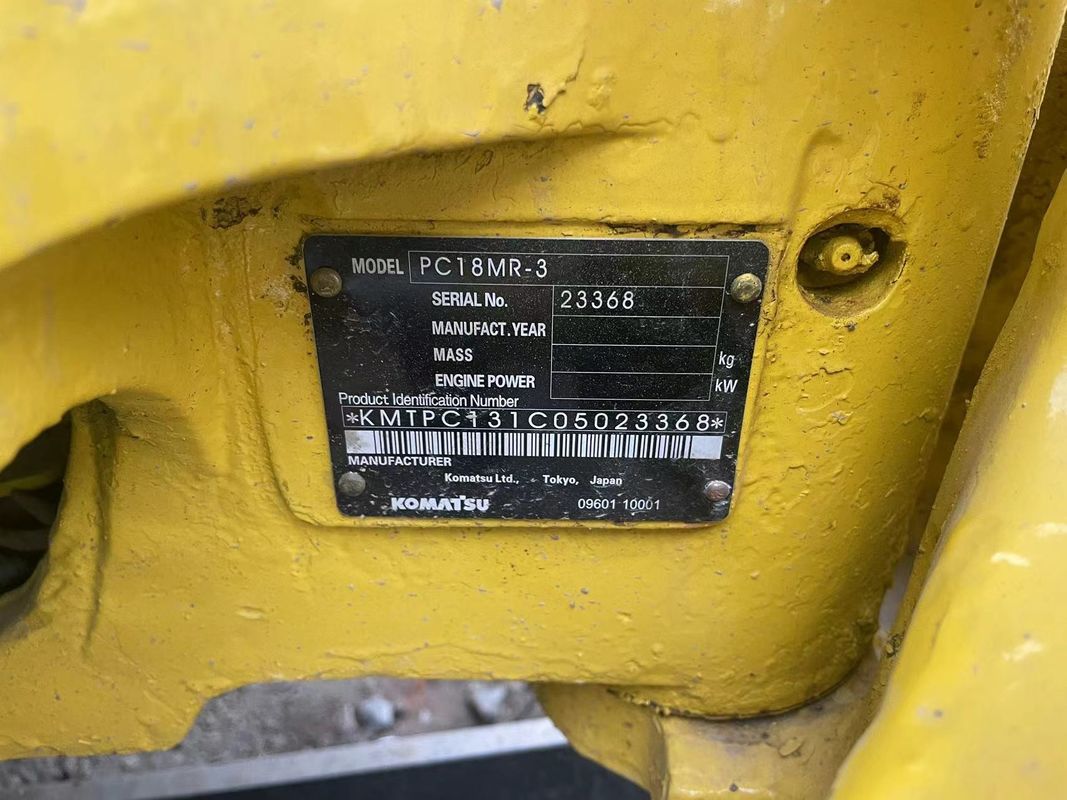 مینی حفاری استفاده شده Komatsu PC18 حفاری کوچک ماشین آلات استفاده شده مینی حفاری استفاده شده حفاری دست دوم برای فروش