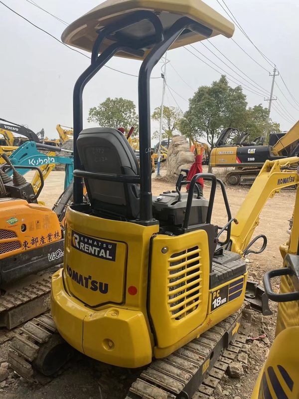 مینی حفاری استفاده شده Komatsu PC18 حفاری کوچک ماشین آلات استفاده شده مینی حفاری استفاده شده حفاری دست دوم برای فروش