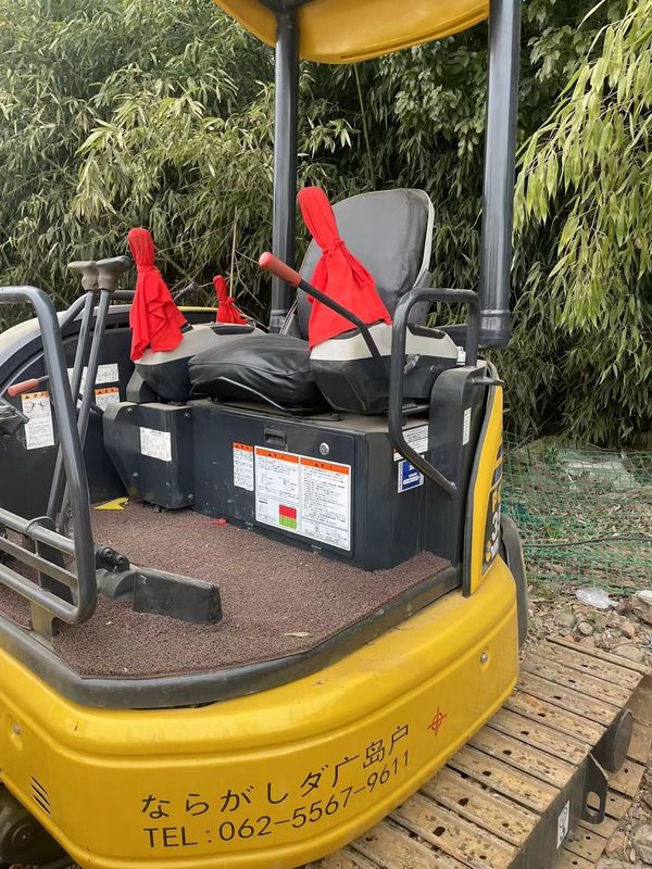 مینی اکسوااتور استفاده شده Komatsu PC35 بدون کابین اکسوااتور کوچک ماشین آلات استفاده شده مینی اکسوااتور استفاده شده اکسوااتور دست دوم برای فروش