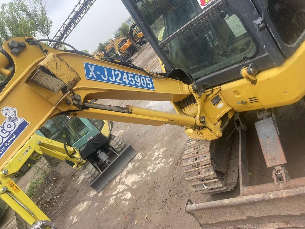 قیمت پایین در سهام کاوشگر خزنده Komatsu PC20 با کابین حفاری دست دوم ژاپن استفاده شده Komatsu کاوشگر خزنده هیدرولیک استفاده شده