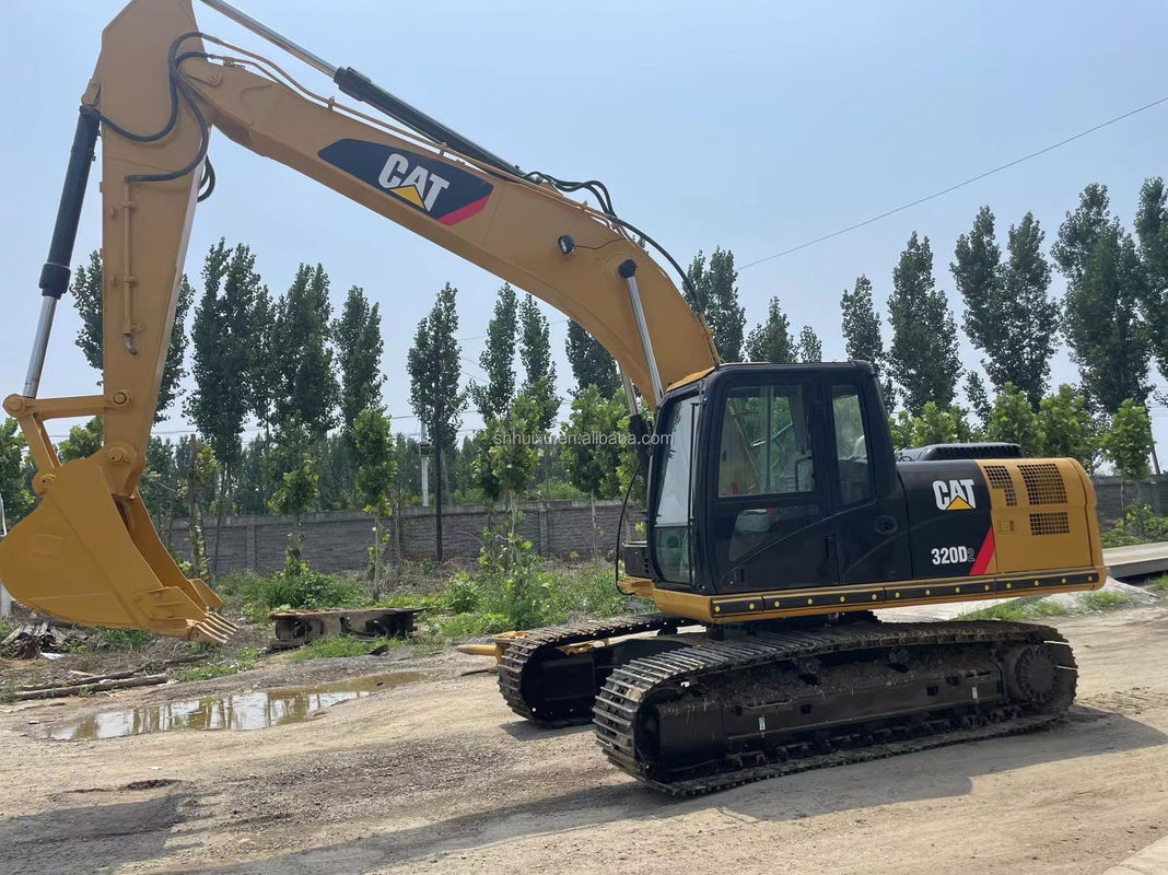 دست دوم دستگاه حفاری با کیفیت خوب Cat320D ژاپن مقیم استفاده شده حفاری سوسک با EPA سوسک در انبار