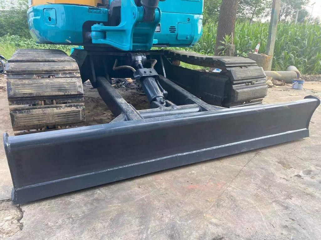 کاوباتا KX155 استفاده شده با حالت کار خوب کاوباتا KX155 دست دوم با قیمت خوب برای فروش