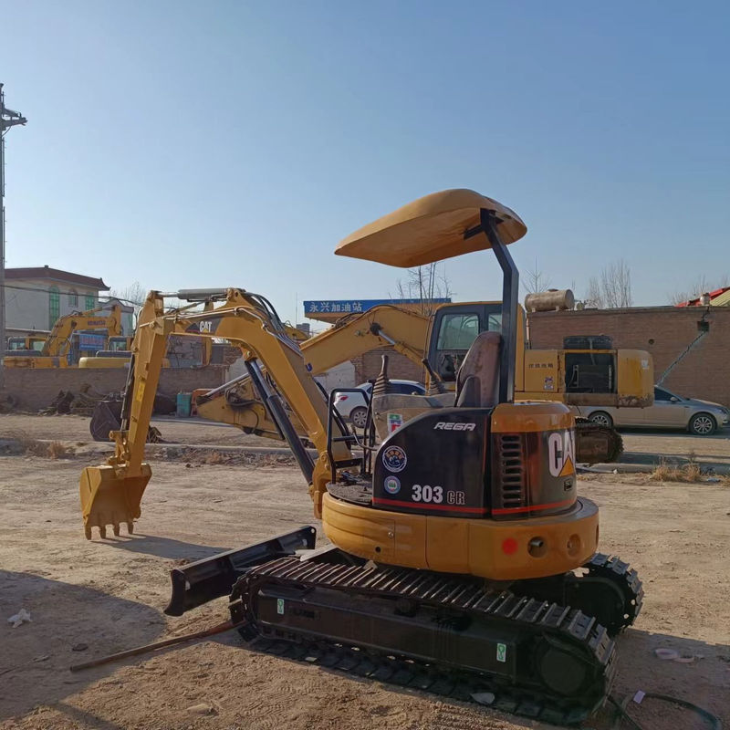 استفاده شده مینی حفاری CAT303 بدون رانندگی کابین دست زمین حفاری چین مینی حفاری
