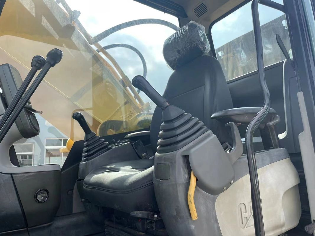حفاری بزرگ خزنده CAT 330D حفاری دست دوم استفاده شده ماشین سنگین 30 تن های هیدرولیک خزنده backhoe حفاری بزرگ