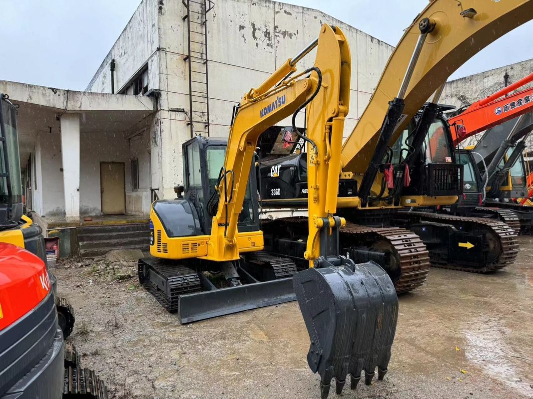 100٪جاپان ماشین های حفاری استفاده شده Komatsu PC55 PC30 PC130 PC200/ حفاری دست دوم در قیمت پایین