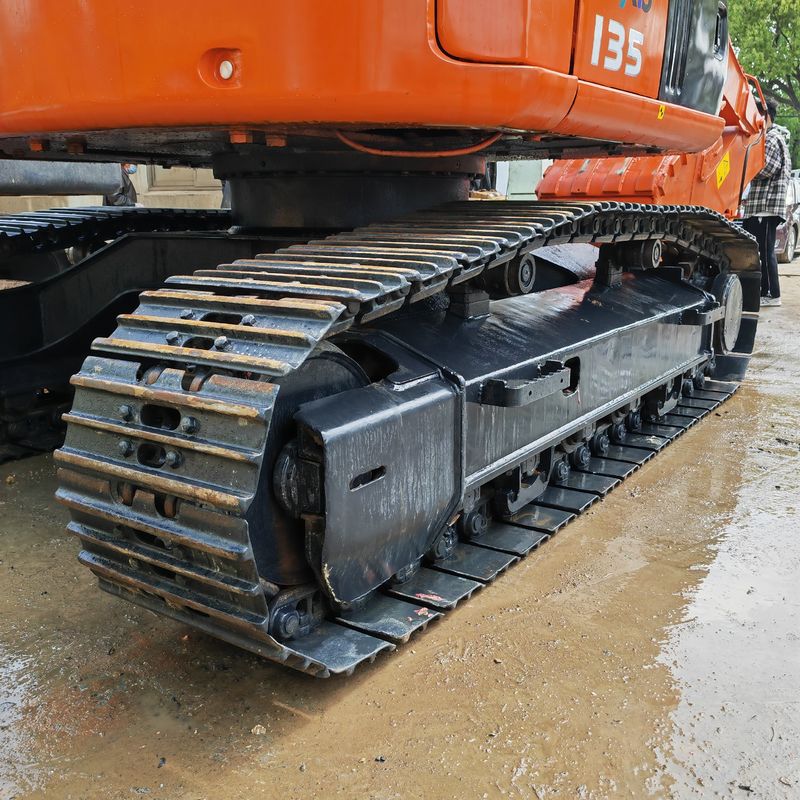 هیتاچی در انبار 90 درصد دست دوم هیتاچی zx135 / استفاده شده حفاری خزنده هیتاچی zx135 برای فروش