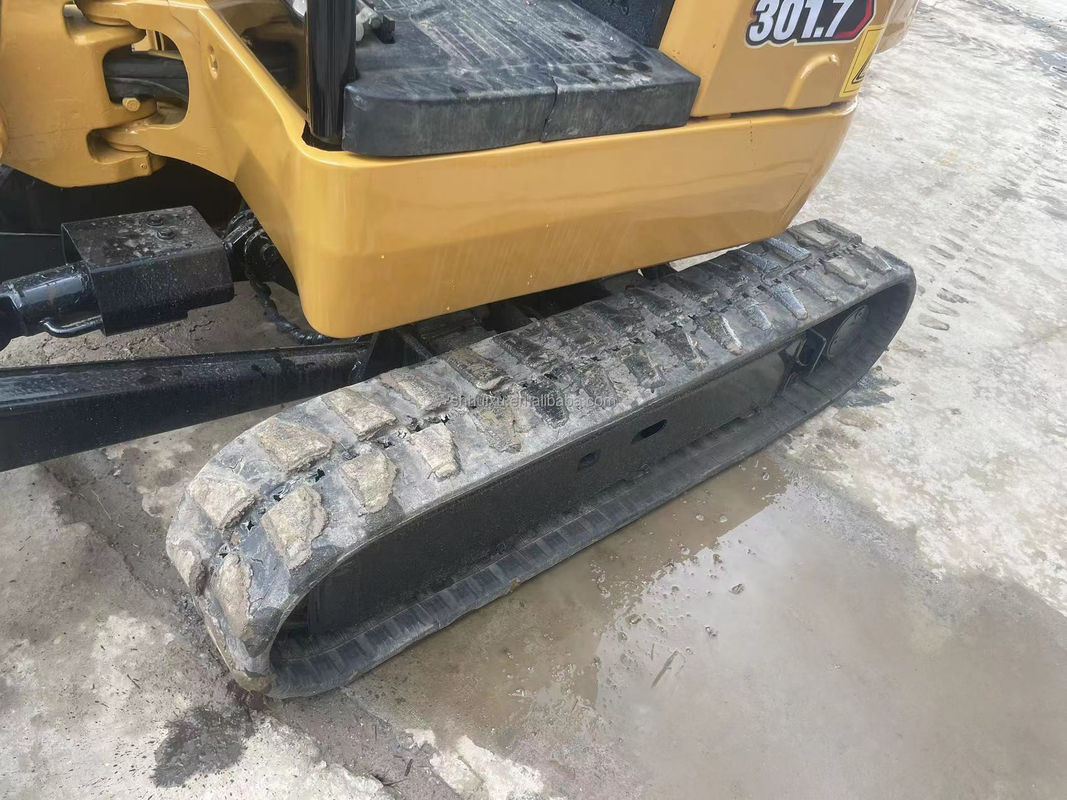 ماشین حفاری مینی استفاده شده Cat 301.7 1.7 تن ماشین حفاری ژاپنی Crawler برای فروش