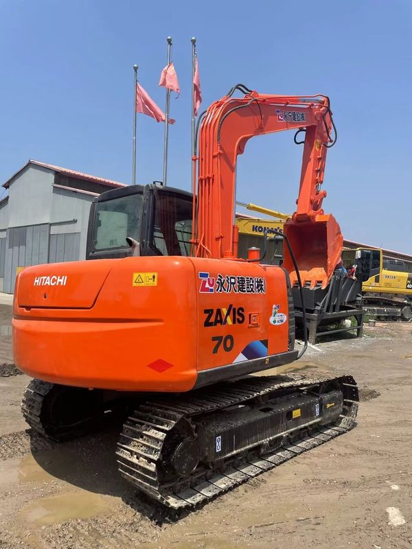 Hitachi Zx70 استفاده شده Hitachi Excavator 7 تن استفاده شده Crawler Excavator 0.33m3