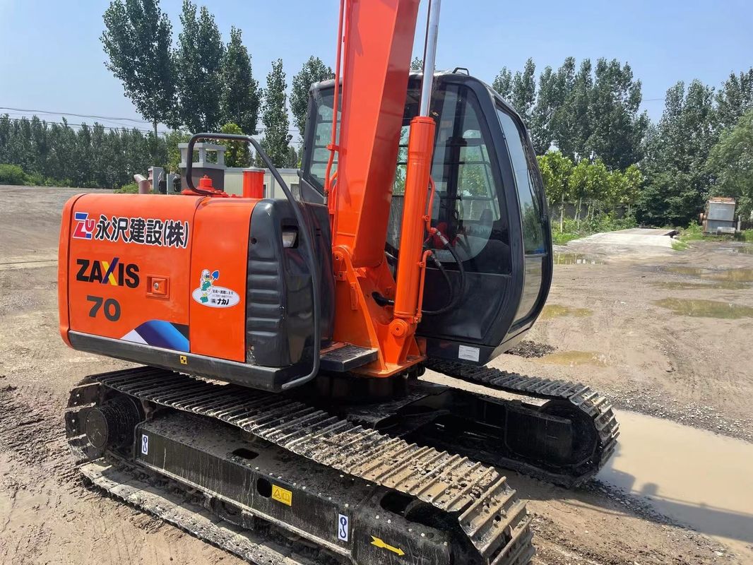 Hitachi Zx70 استفاده شده Hitachi Excavator 7 تن استفاده شده Crawler Excavator 0.33m3