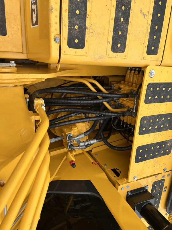 کاماتسو 240-8LC حفاری دست دوم حالت بالا 24000KG فروشگاه مواد ساختمانی