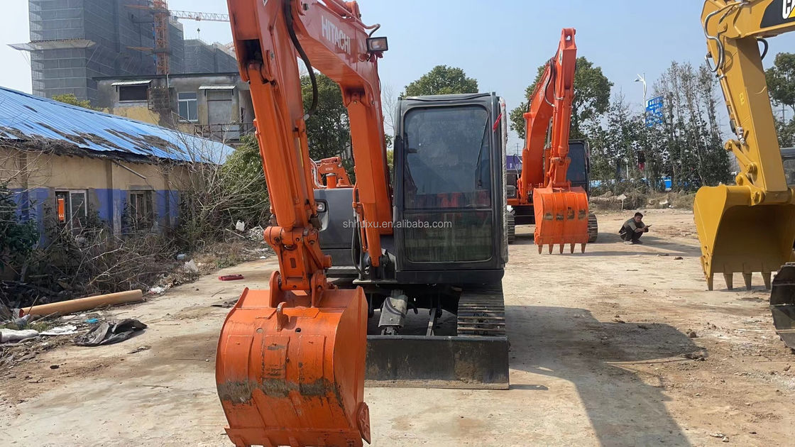6000KG Zx60 استفاده شده Hitachi Excavator رنگ اصلی استفاده شده Hitachi Mini Excavator