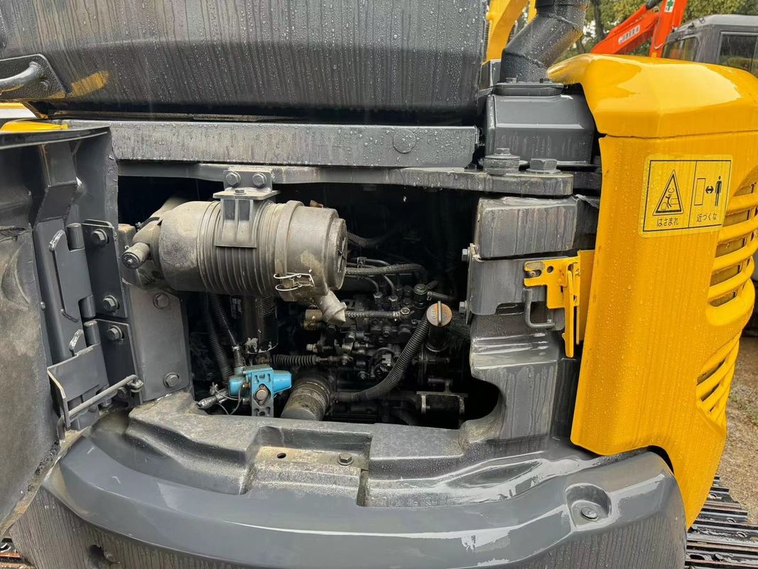 حفاری کوچک استفاده شده Komatsu PC55MR حفاری های کوچک استفاده شده Komatsu 5T ماشین آلات ماشین آلات خانگی تمیز کردن چینل ها