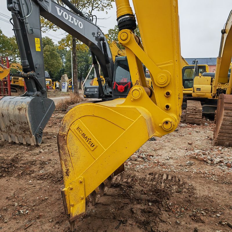 کاوشگر دست دوم KOMATSU240-8LC کیفیت بالا CAVATOR KOMATSU PC240-8 قیمت پایین در فروش