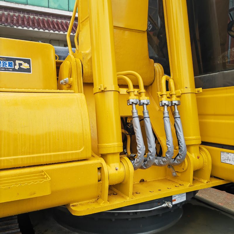 جدید 90 درصد استفاده شده کاوشگر خزنده Komatsu pc200-8 قیمت کارخانه در سهام بهترین کیفیت ماشین آلات ساخت و ساز دست دوم