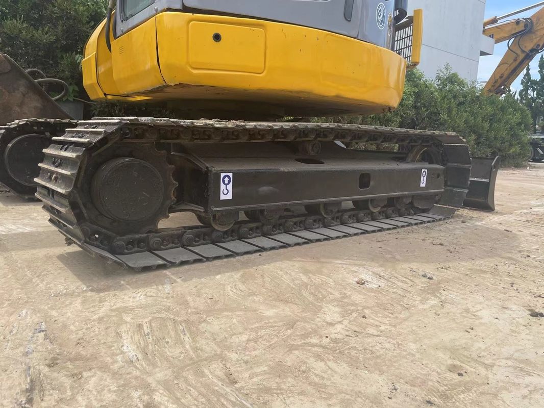 حفاری استفاده شده KomatsoPC70-8 / موتور اصلی دست دوم komatsu pc 70-8 ماشین آلات مهندسی استفاده شده komatsu pc70-8