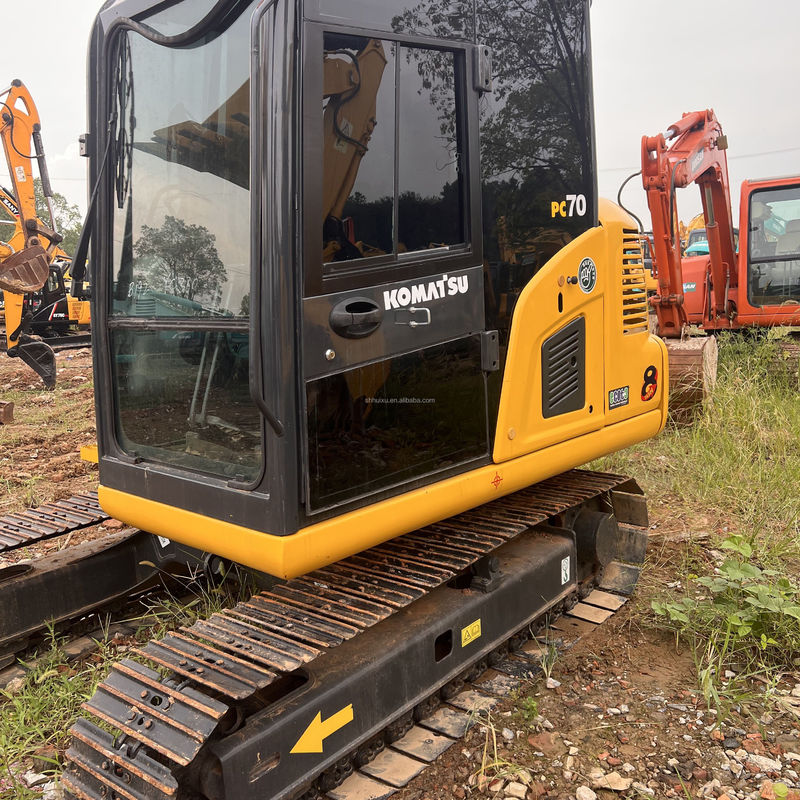 موتور قدرت بالا استفاده شده KOMATSU PC130 در فروش / دست دوم حفاری متوسط KOMATSU PC130