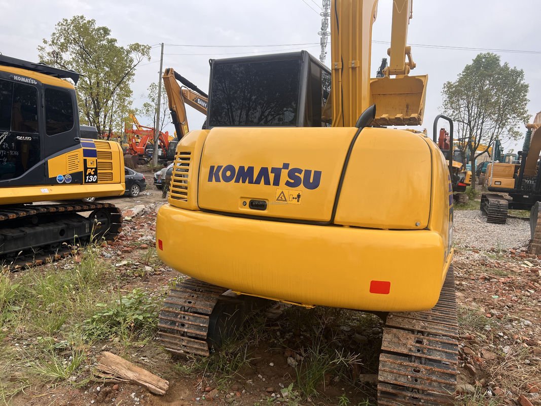 موتور قدرت بالا استفاده شده KOMATSU PC130 در فروش / دست دوم حفاری متوسط KOMATSU PC130
