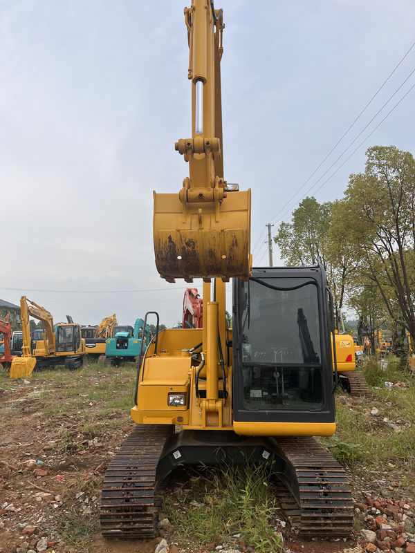 موتور قدرت بالا استفاده شده KOMATSU PC130 در فروش / دست دوم حفاری متوسط KOMATSU PC130
