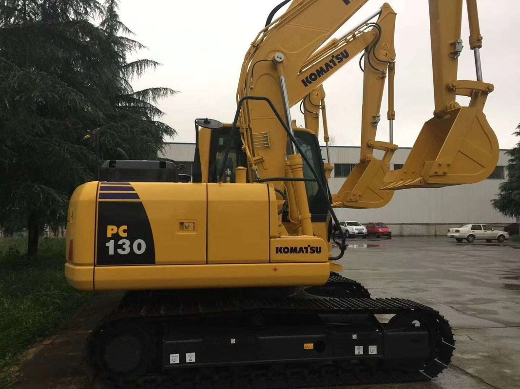 موتور قدرت بالا استفاده شده KOMATSU PC130 در فروش / دست دوم حفاری متوسط KOMATSU PC130