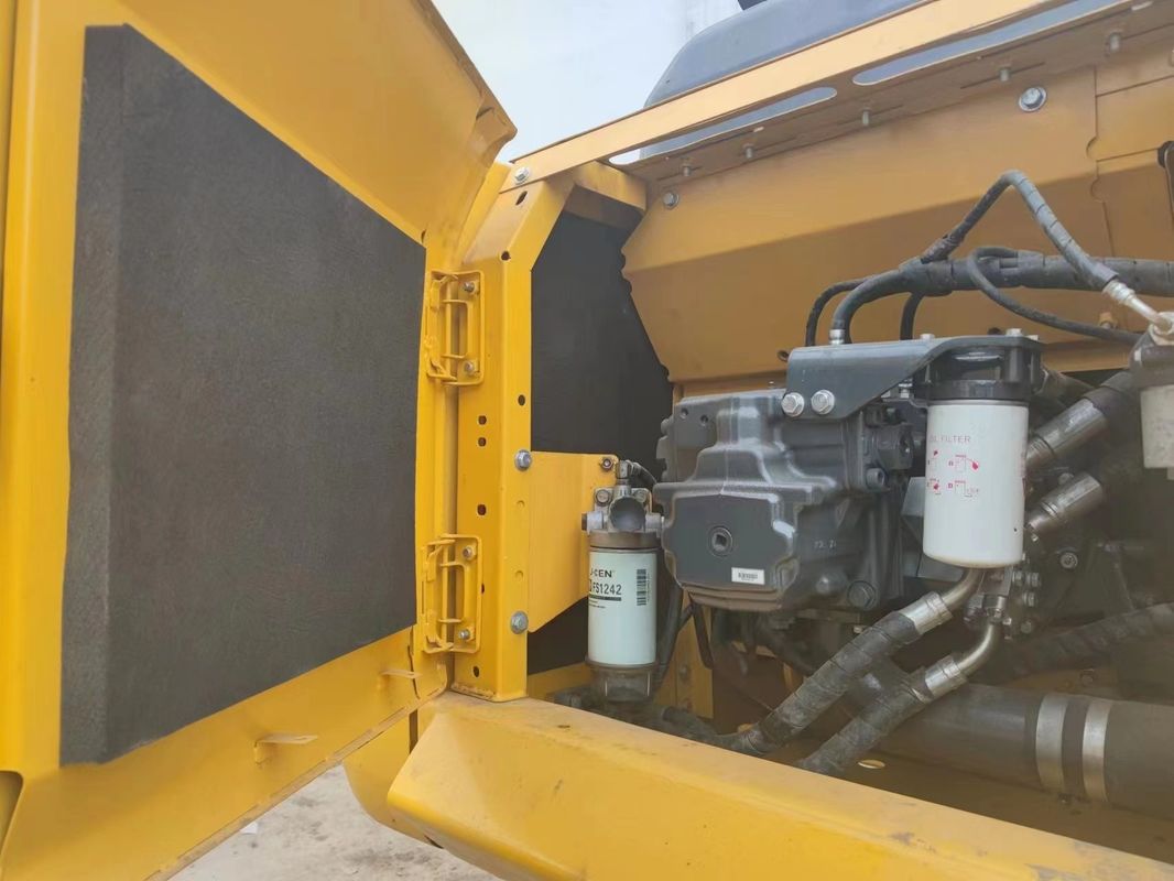 کاوشگر استفاده شده کاماتسو pc200/حالتی خوب با قدرت بالا کاوشگر دست دوم کاماتسو pc200 برای فروش