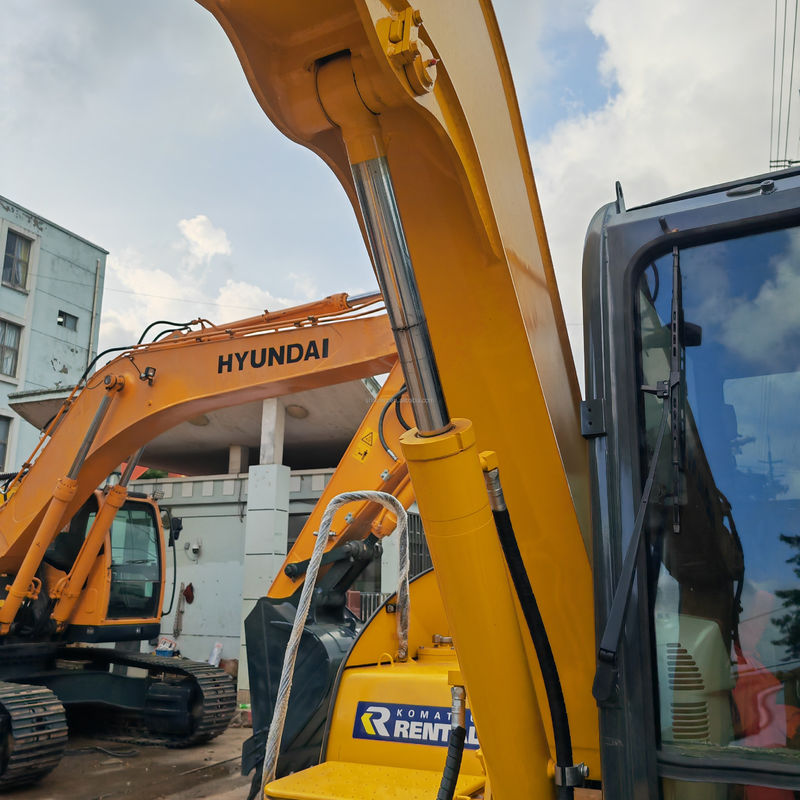 7 تن رنگ اصلی استفاده شده Komatsu Excavator Komatsu Pc70 7000KG