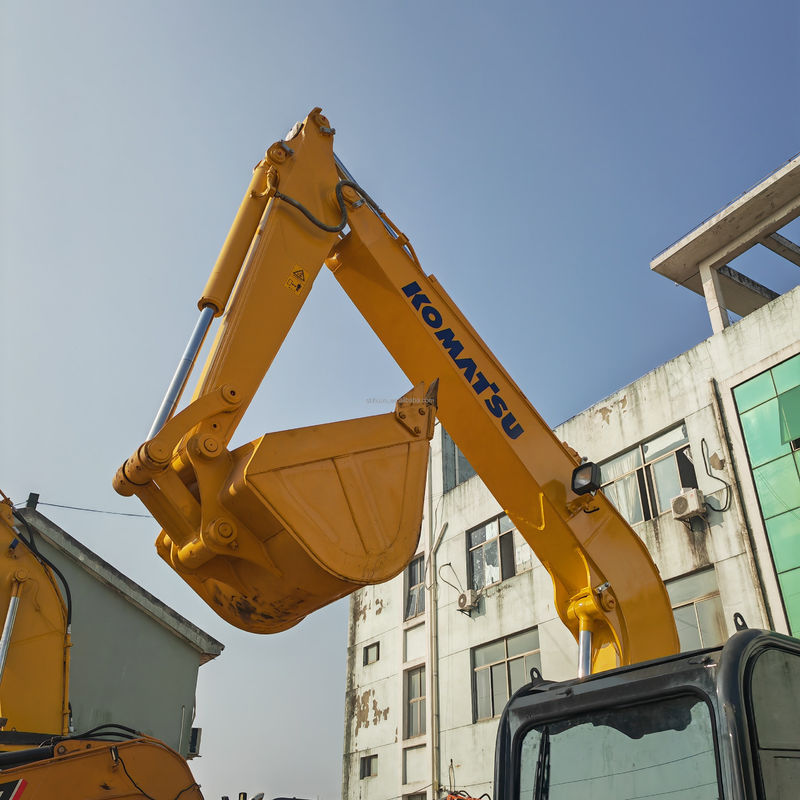 7 تن استفاده شده Komatsu Pc70 8 دست دوم Pc70 8 Komatsu 7000KG 0.3m3 ظرفیت سطل