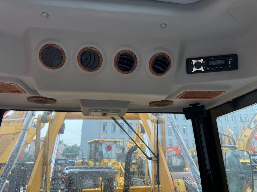کاوشگر استفاده شده Caterpillar CAT420F کاوشگر پشت سر مشغول در هر دو طرف / دست دوم موتور تراکتور ژاپن در وضعیت خوب