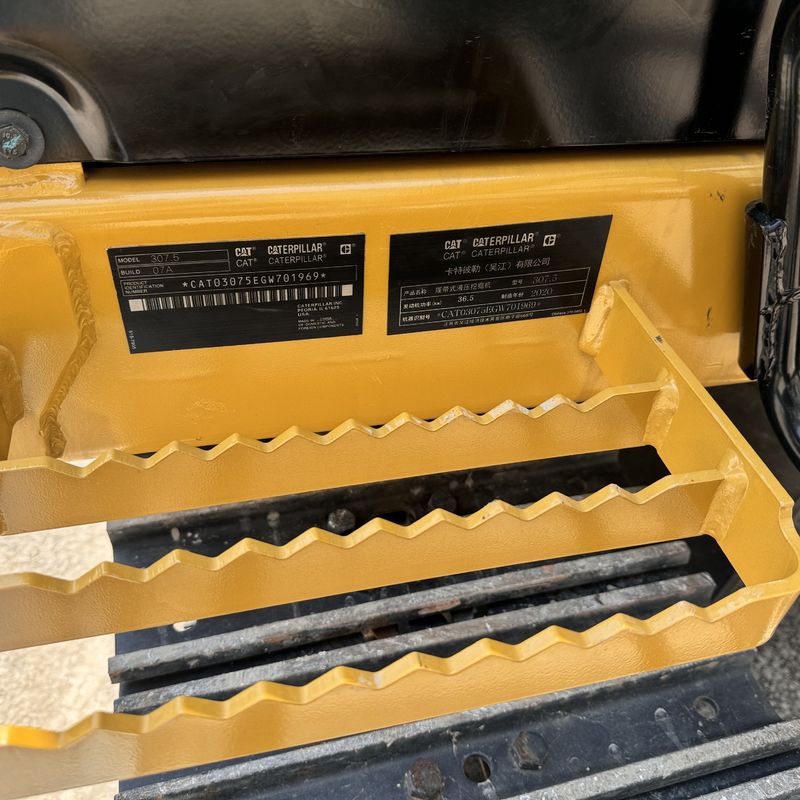 ژاپنی اصلی استفاده شده ماشین حفاری کوچک Caterpillar CAT307 305.5 303/ استفاده شده ماشین آلات حفاری خزنده کوچک