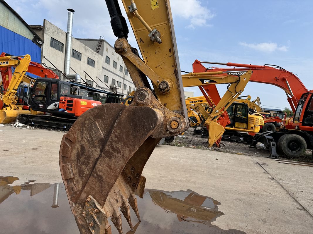 آخرین مدل کارتر ماشین حفاری استفاده شده گلوله CAT320GC 307GC حالت خوب کار کردن داشتن گواهینامه EPA