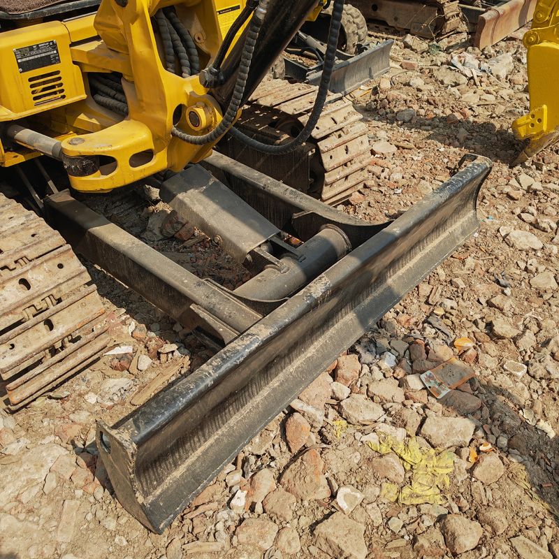 مینی کاوشگر خزنده مینی cat303 /کیفیت بالا استفاده شده cat303 بهترین قیمت مینی کاوشگر خزنده cat303