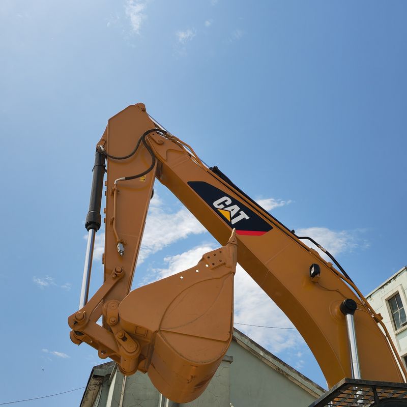 رنگ اصلی قدرت حفاری بالا استفاده شده حفاری استفاده شده cat323d/دست دوم cat323d در فروش