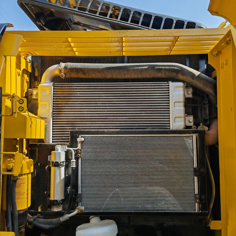 کاوشگر استفاده شده cat320d/secndn دست رنگ اصلی cat 320d در فروش